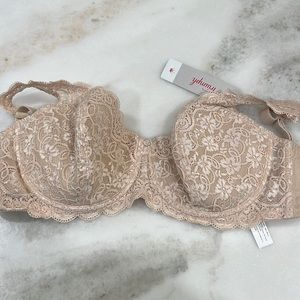 38F nude bra new with tags. Embroidered.